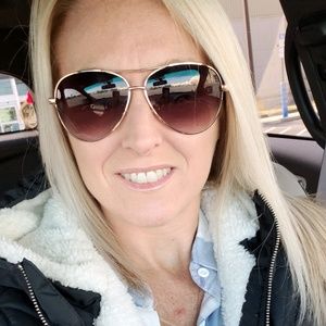 Meet your Posher, Kim